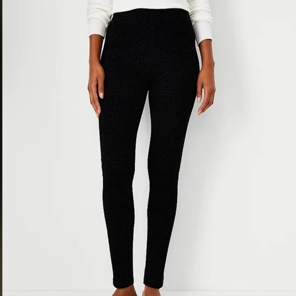 New Ann Taylor Skinny Pants Flocked Velvet Animal Print SZ Medium Leggings - Picture 5 of 15